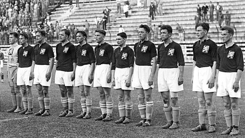 How have debutant teams performed at the FIFA World Cup?