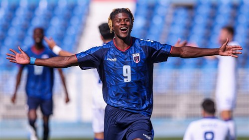 How have debutant teams performed at the FIFA World Cup?