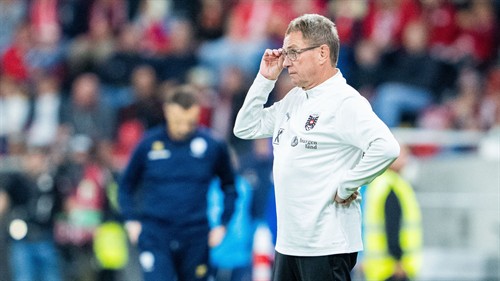 Rangnick snubs Milan for Austria stay