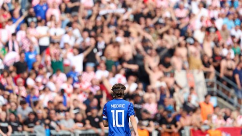 Modric remains defiant ahead of England clash