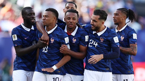 'Felt artificial' - Rabiot slams 'hard & rigid' pitch after France win