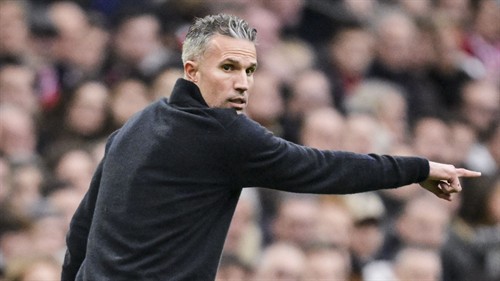 'Not a pleasant conversation' - Van Persie's Feyenoord sacking explained