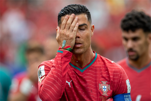 'The team need to score, not you' - Henry tears into Ronaldo after Portugal draw