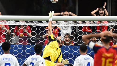Vozinha mother granted U.S. visa for World Cup