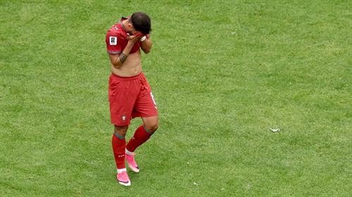 Martinez is 'wasting' Portugal! Utd legend slams head coach after disappointing WC opener