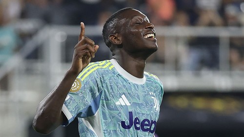 Juve accelerate Kolo Muani pursuit