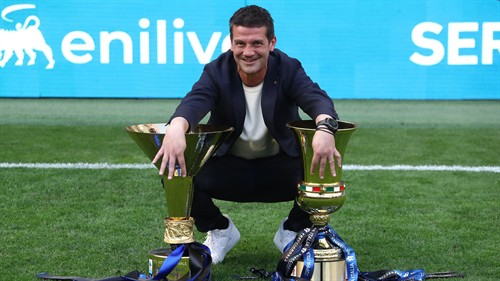 Inter confirm Chivu contract extension