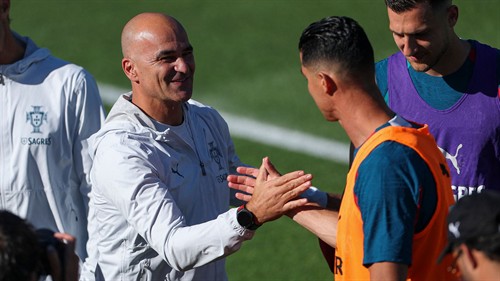 'Not right!' - Scholes admits Ronaldo is a 'problem' for Portugal