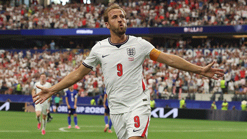 'One of my favourite ever moments' – Kane stunned as England fans serenade stars