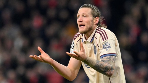 Ten Hag wants to sign ex-Man Utd striker for Twente