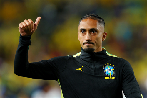 Brazil concern as Raphinha begins intensive injury treatment
