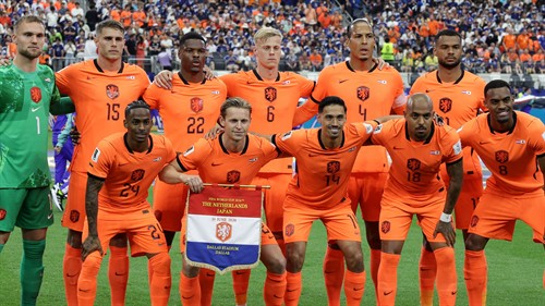 Dumfries demands 'fire' for Netherlands