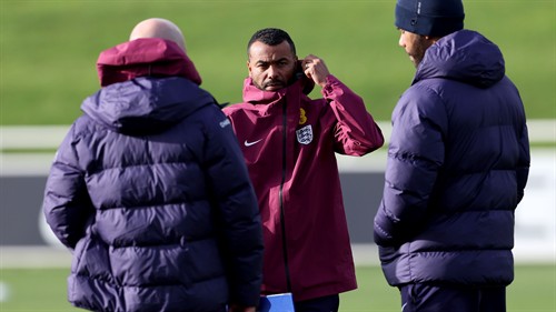 Cole to be sacked! Ex-England star endures nightmare Serie B coaching start