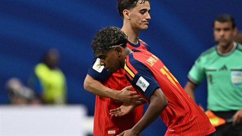 Yamal & Messi comparisons a ‘mistake’, says Spain boss