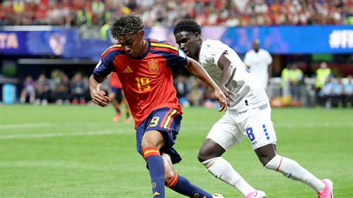 ‘I’ll end up there’ - Yamal makes Messi-themed prediction