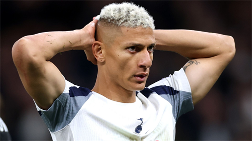 Bold Spurs prediction after wasting money on ‘average’ players