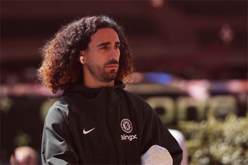 Chelsea's Cucurella opens up on Alonso conversation amid Spanish interest