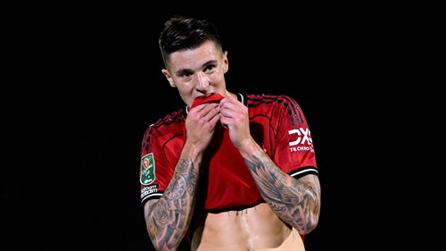 Barca line up shock swoop for Man Utd striker Sesko