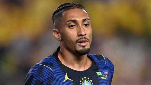 Raphinha's cousin slams Brazil World Cup winner over Saudi transfer 'lies'