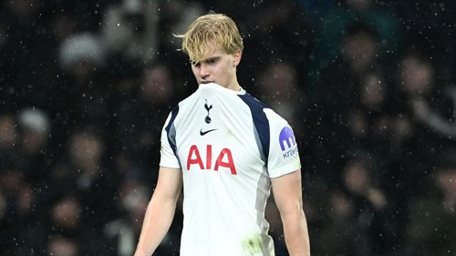 Bergvall tells Spurs he wants to leave as PL rivals circle