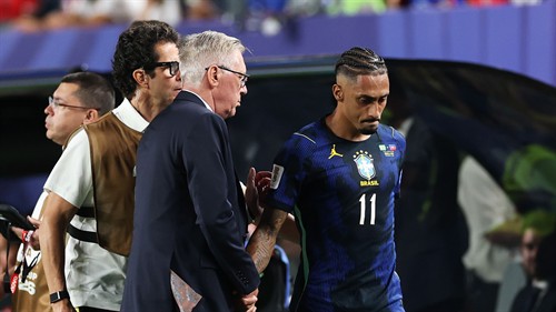Raphinha's cousin slams Brazil World Cup winner over Saudi transfer 'lies'