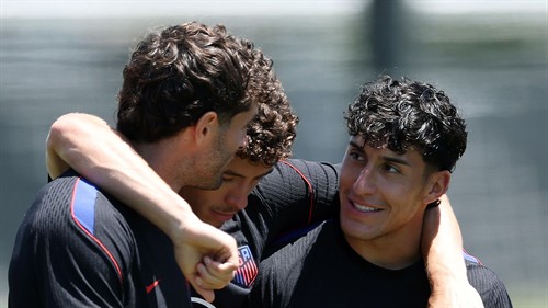 USMNT WC notebook: Pulisic trains, Balogun fights for Golden Boot