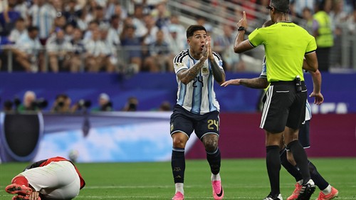 Messi is The GOAT! But Lautaro & Alvarez need to start scoring