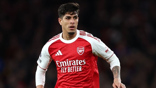 Real Madrid make enquiry for Arsenal's Hincapie