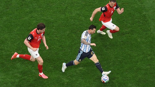 Messi is The GOAT! But Lautaro & Alvarez need to start scoring