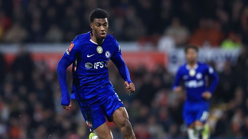 Chelsea ready to sell Chalobah as Como circle