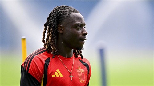 Watkins defends Doku amid childbirth criticism