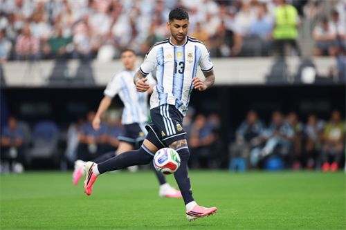 Cristian Romero performs sensational Tottenham U-turn
