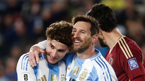Gabby Agbonlahor tips Lionel Messi for another World Cup appearance