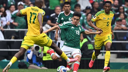 Could Vargas, Ochoa see minutes? Five keys to Mexico vs. Czechia