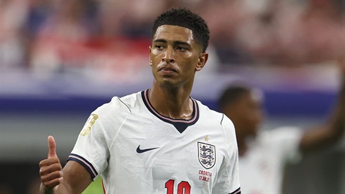 Bellingham hits milestone & takes England record from Rooney
