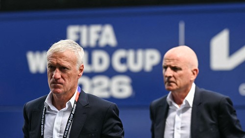 Deschamps to miss decisive France fixture after death of mother
