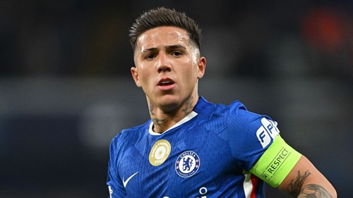 Cucurella urges Fernandez to join Real