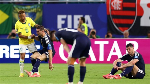 'Not enough' - Robertson and Clarke admit Scotland 'going home'