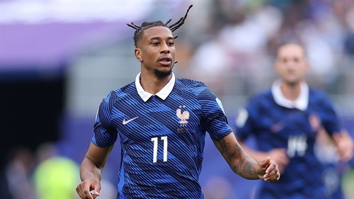 Bayern plan massive contract to keep Olise from Madrid