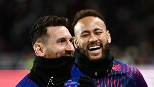'I love him very much' - Neymar 'talking a lot' with Messi at World Cup