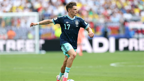 Germany win Group E, but Ecuador expose defensive flaws in loss