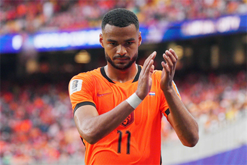 Gakpo to remain with Netherlands despite family tragedy