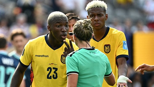 Caicedo named new captain of Ecuador during World Cup squad meeting