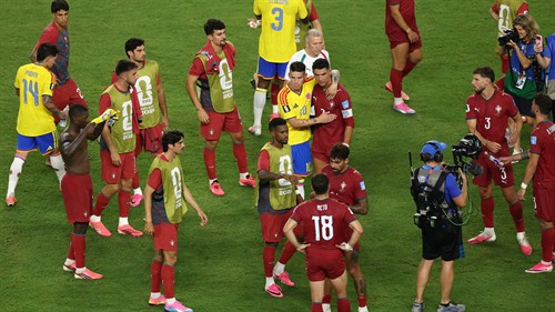 'Look at the body he has at 41!' - James hails 'great friend' Ronaldo