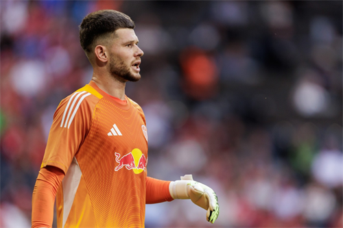 Arsenal interested in former Leeds goalkeeper Illan Meslier