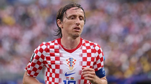 Martinez: Ronaldo and Modric are 'above public opinion'