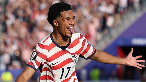 ‘Living his dream’ - Inside Tillman’s emotional family moment
