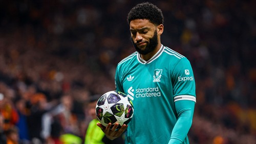 Van Dijk to Milan? Liverpool captain's future addressed