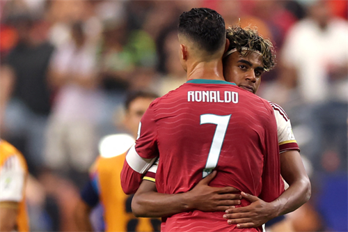 Spain's Yamal feels weight of the crown as unlikely hero ends Ronaldo's World Cup era