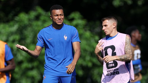 Arsene Wenger names the only team capable of stopping France